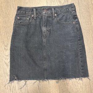 LEVI'S-Mini Denim Skirt (Charcoal wash) Size 24